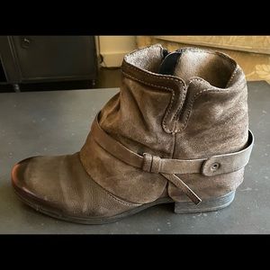 Mix Mooze New York Charcoal Seymour boots